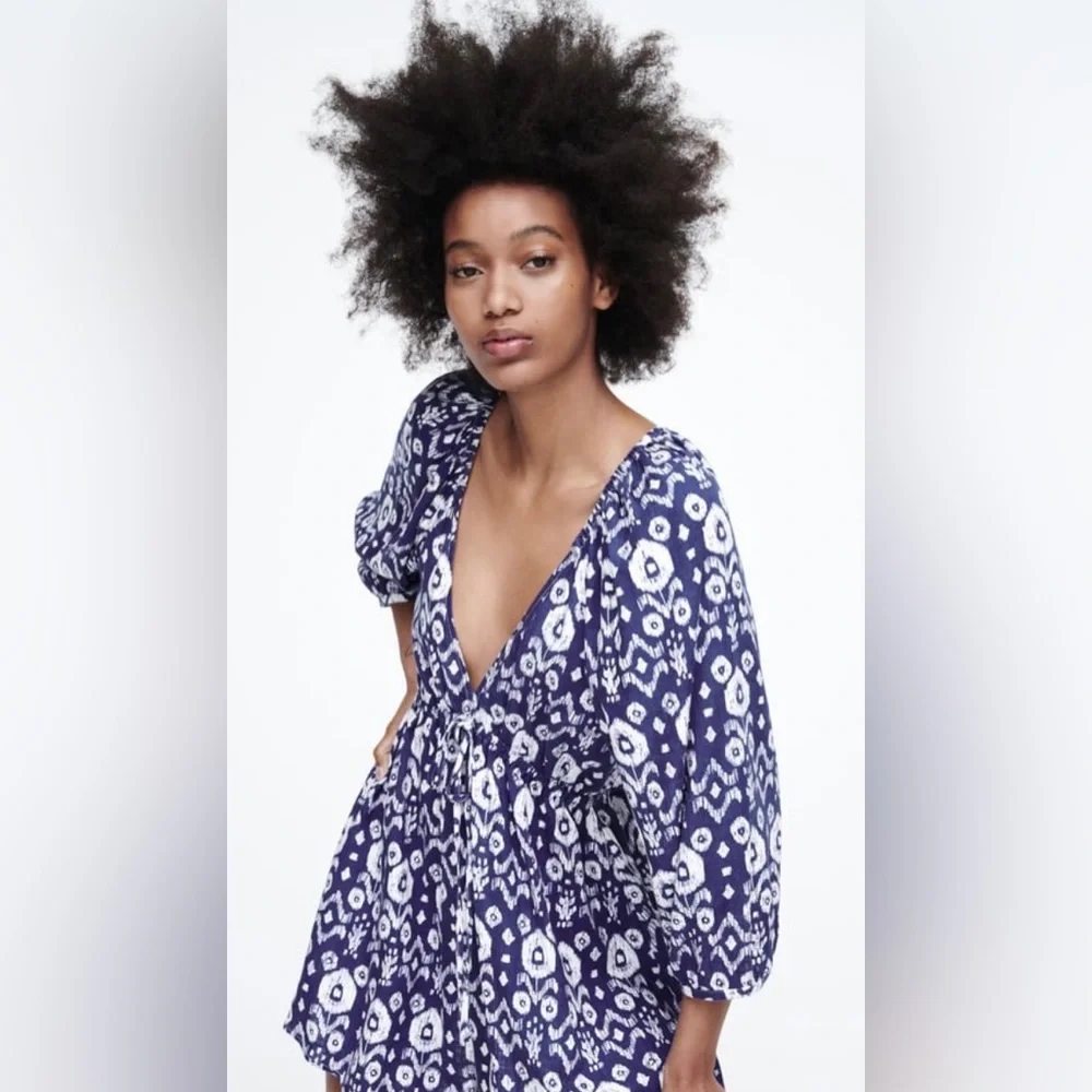 Zara Plunging Neck Royal Blue Print 1/2 Sleeves Short Linen Blend Romper ✨